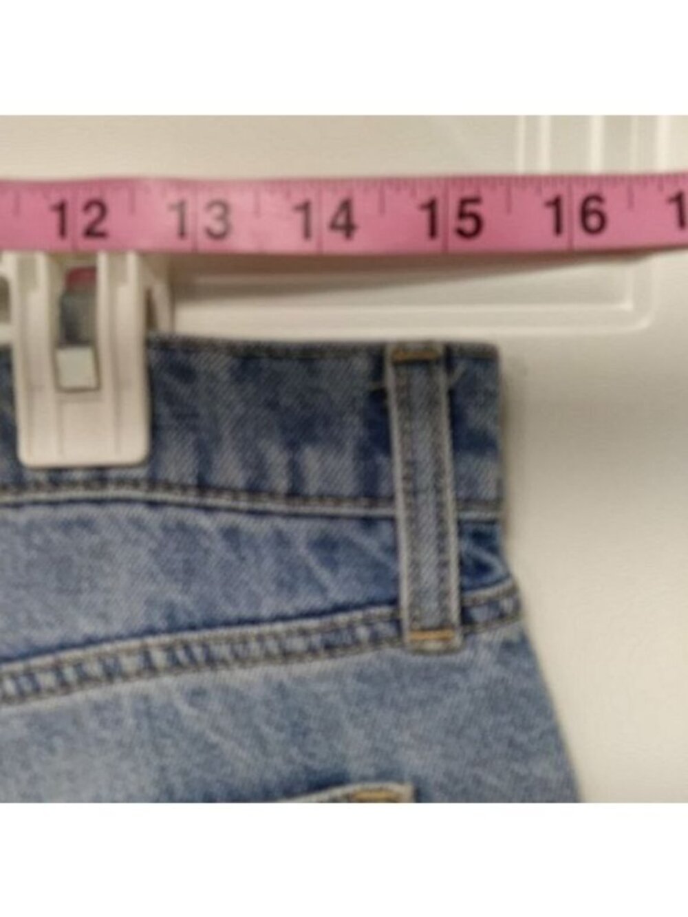 Gap Denim Best Girlfriend Distressed Jeans Size 26 Light Blue - Picture 12 of 13